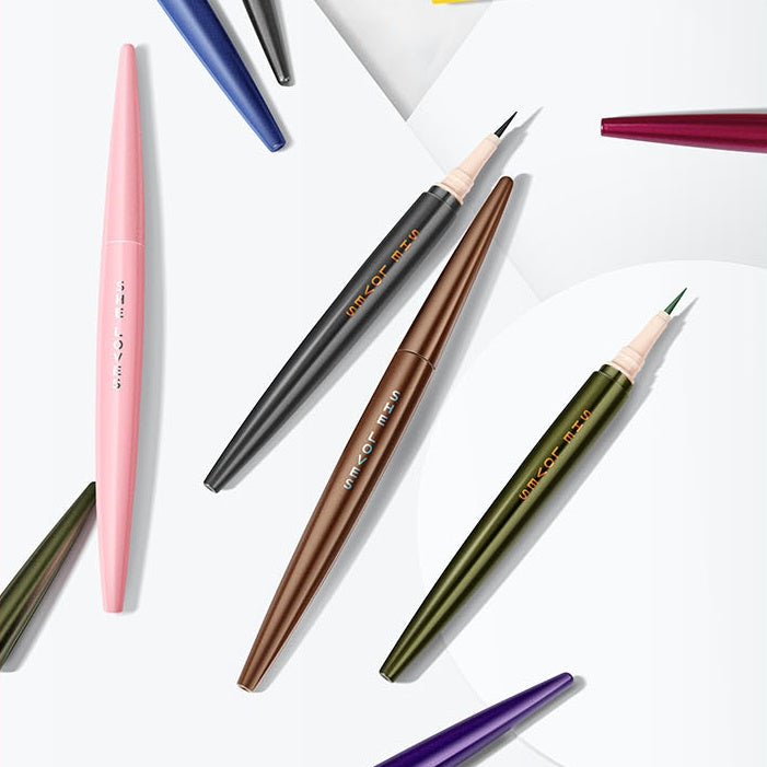 Extra Fine Lower Lash Liner